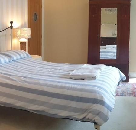 Polmarine Apartment Polruan Екстериор снимка